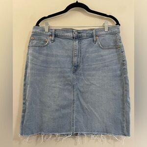 GAP‎ Denim Raw Hem Skirt - 33